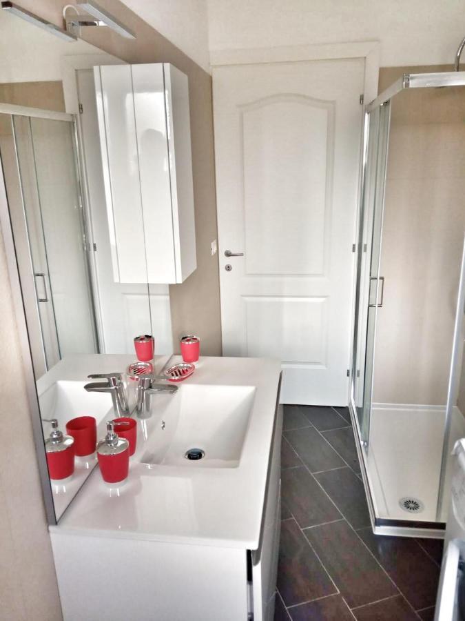 Red Tower Venice Apartment - 2 Mins From Vce Airport- Free Wifi Tessera Kültér fotó