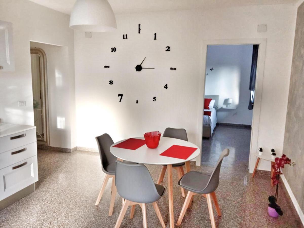 Red Tower Venice Apartment - 2 Mins From Vce Airport- Free Wifi Tessera Kültér fotó