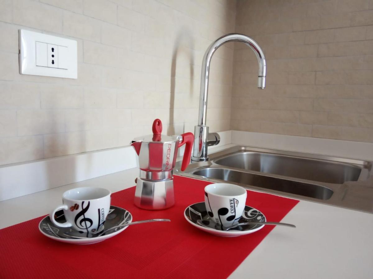 Red Tower Venice Apartment - 2 Mins From Vce Airport- Free Wifi Tessera Kültér fotó